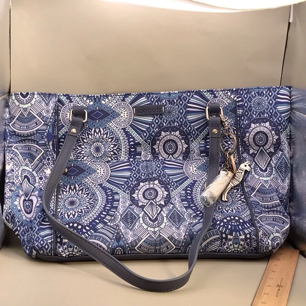 Brand New Sak roots Bag Tote‎ Metro With Llama Charms 14